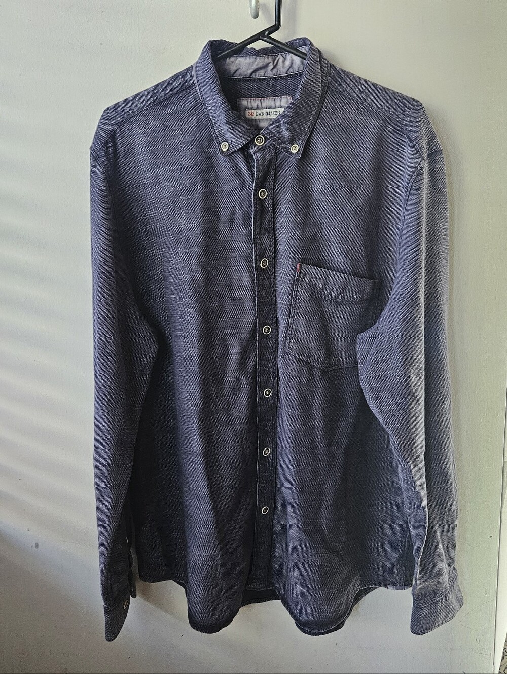 32 Bar Blues Shirt Mens Large Long Sleeve Button Down Purple Distressed Collared